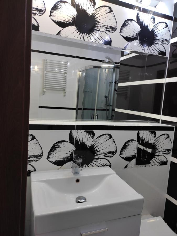 Apartament Red Олщин Екстериор снимка