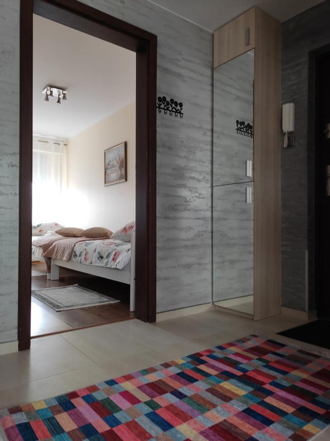 Apartament Red Олщин Екстериор снимка